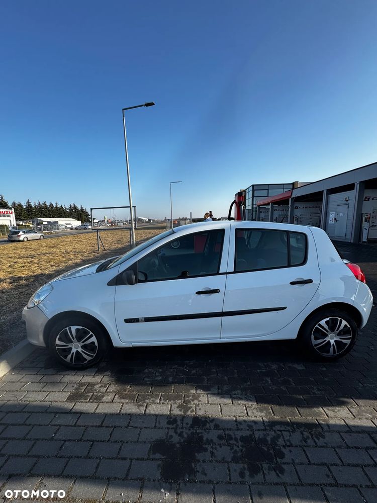 Renault Clio - 5