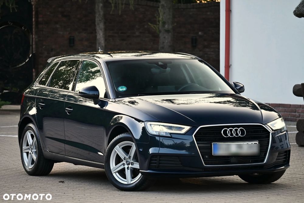 Audi A3 Sportback 2.0 TDI S tronic design - 10