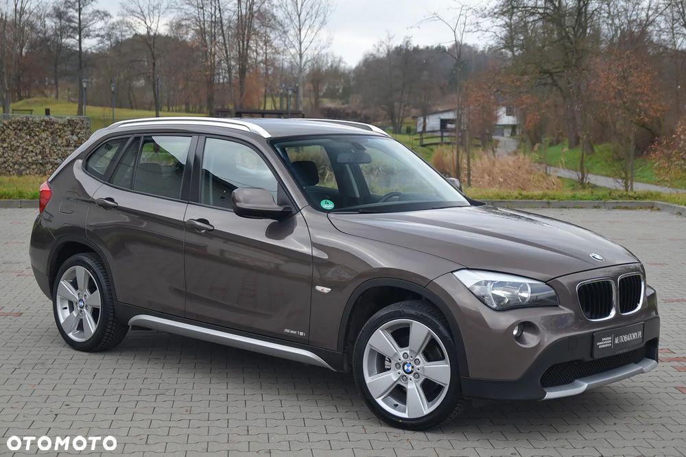 BMW X1 sDrive18i xLine - 16