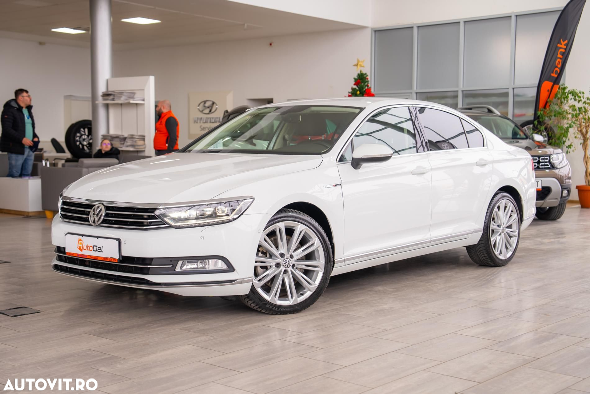 Volkswagen Passat 2.0 BiTDI DSG 4Mot Highline - 2