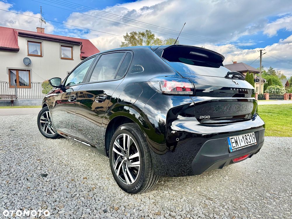 Peugeot 208 - 31