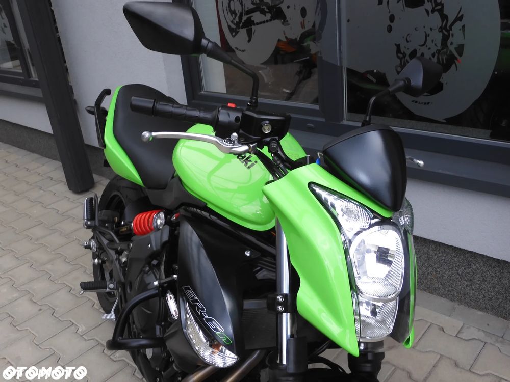Kawasaki ER - 15