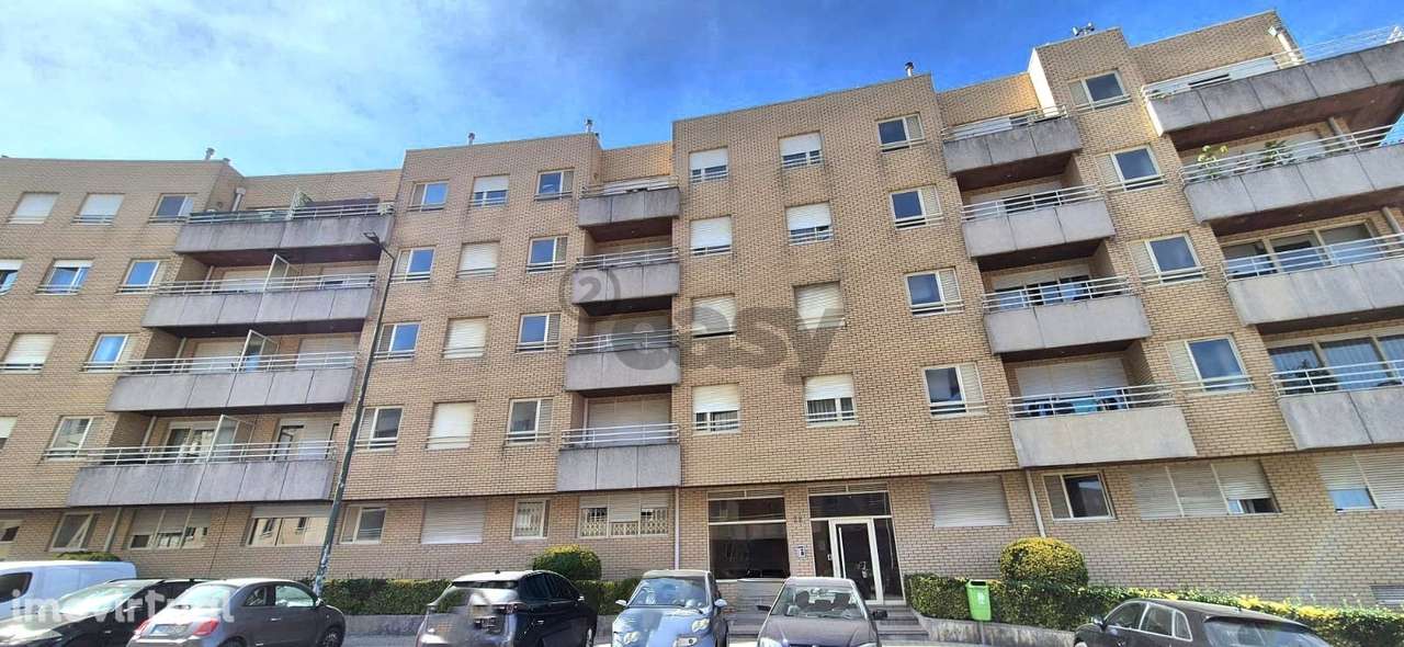 T1 em Vila Nova de Gaia com parqueamento e varanda - Grande imagem: 5/33