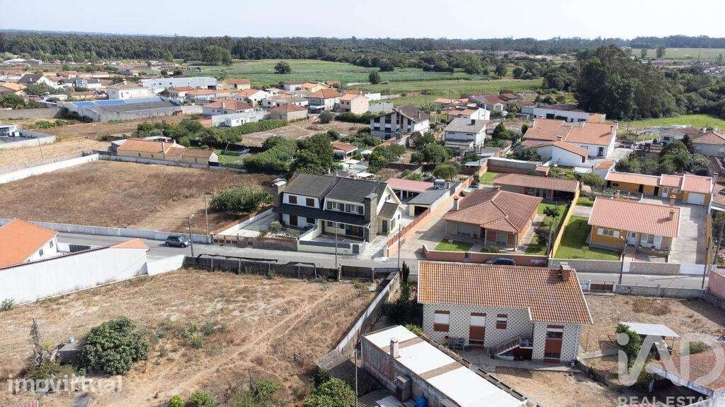 Casa / Villa T4 em Pardilhó de 179 m2 - Grande imagem: 3/38