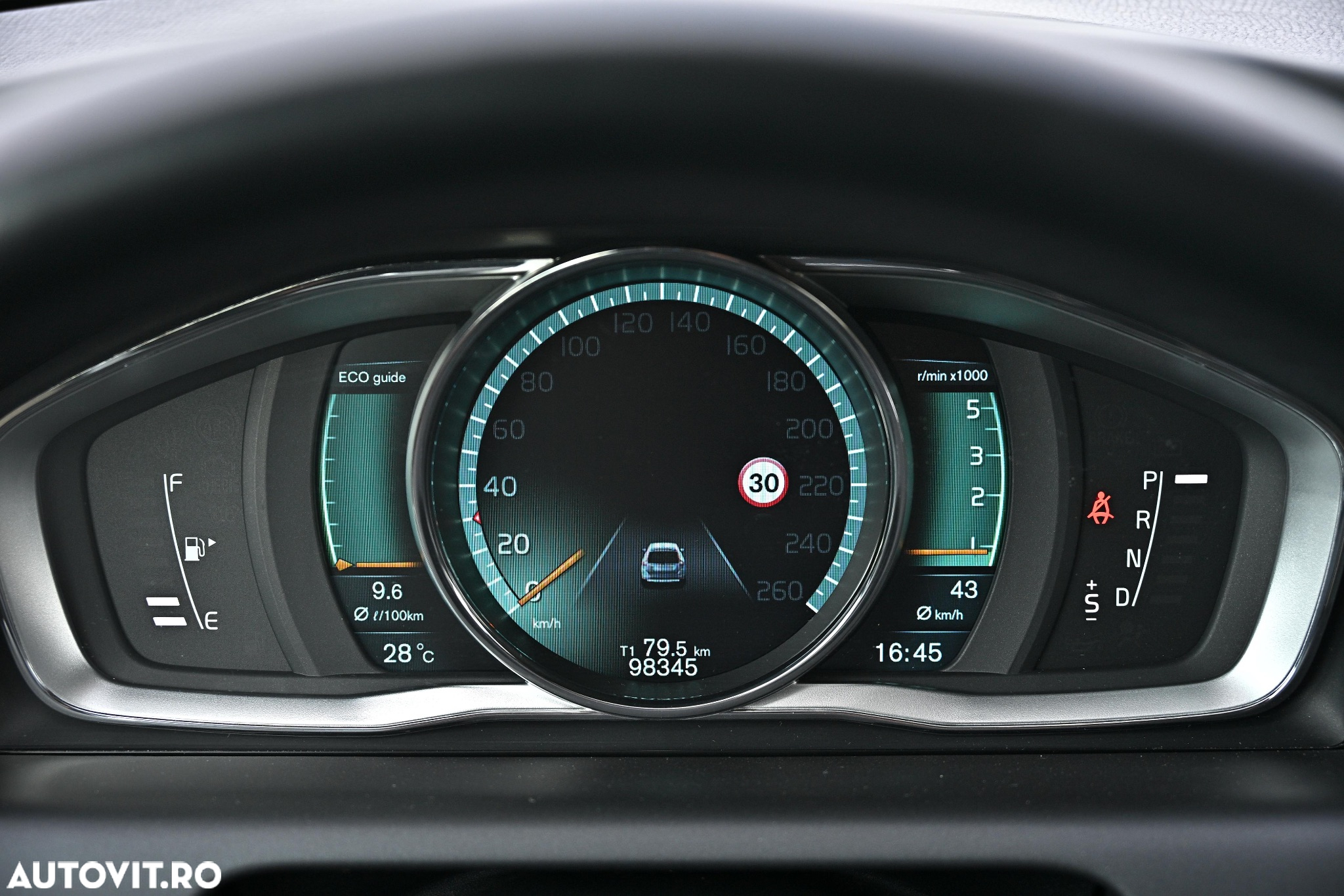 Volvo XC 60 D5 AWD Aut. Summum - 35