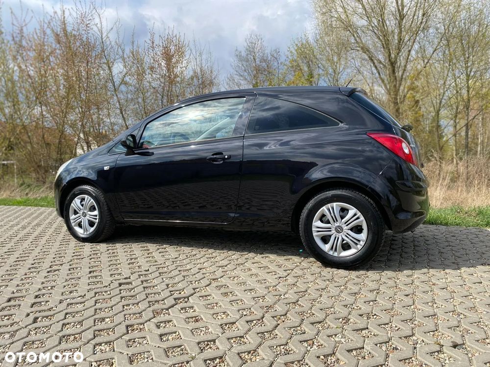 Opel Corsa - 4