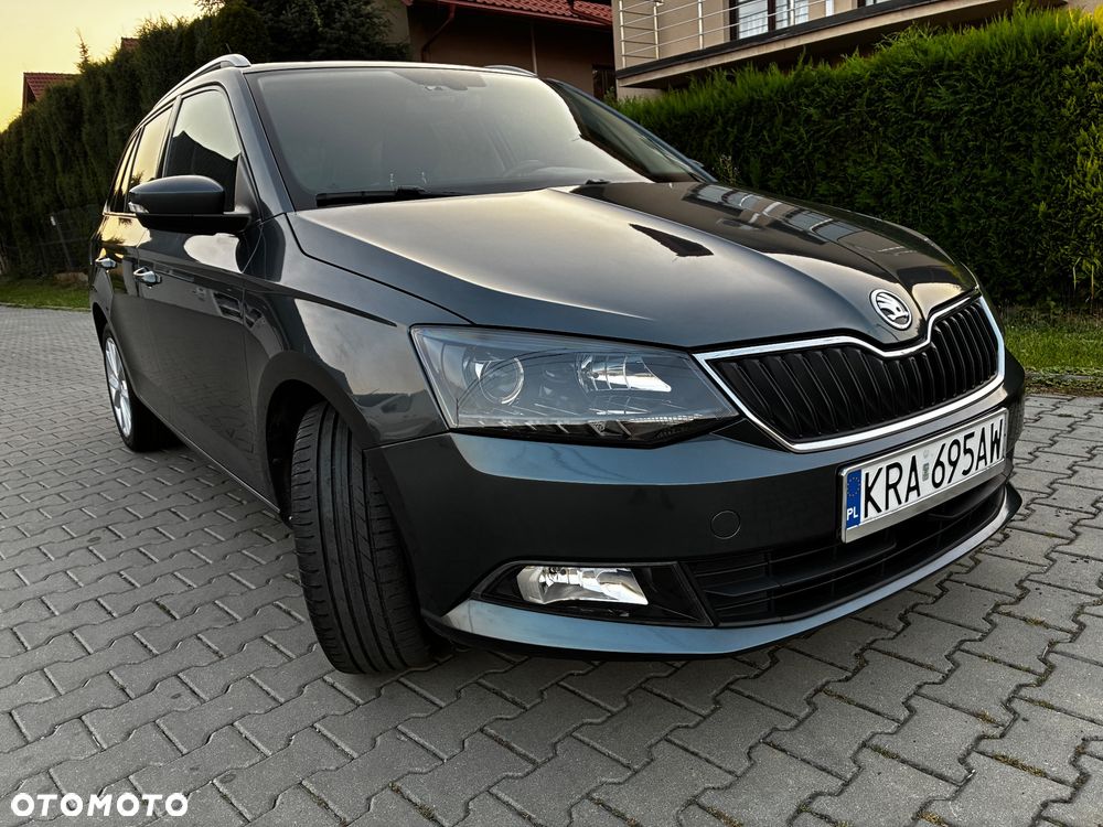 Skoda Fabia 2017 photo 3