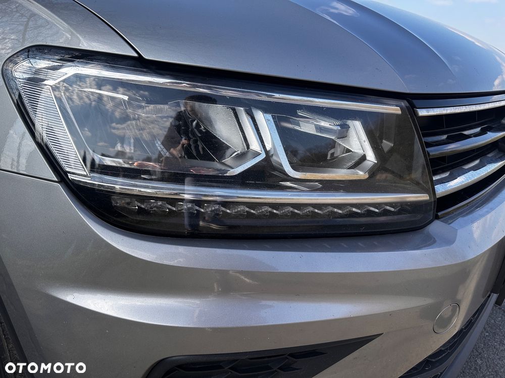 Volkswagen Tiguan - 12