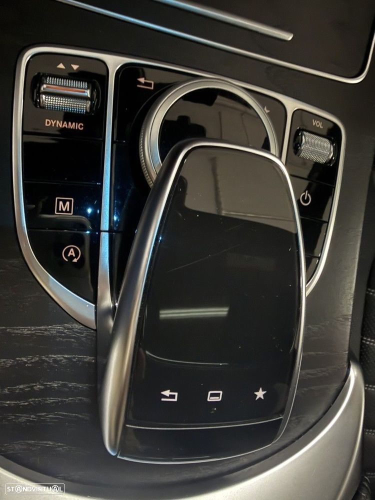 Mercedes-Benz GLC 250 d 4Matic 9G-TRONIC AMG Line - 20