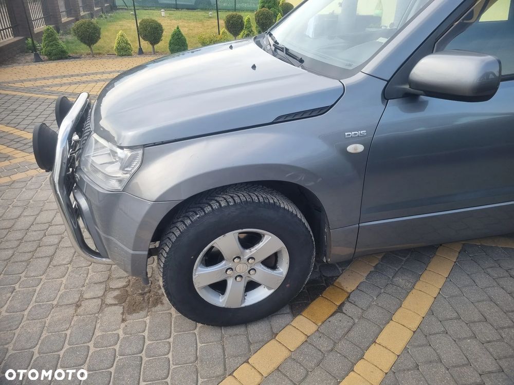 Suzuki Grand Vitara 1.9 DDiS Comfort DPF - 15