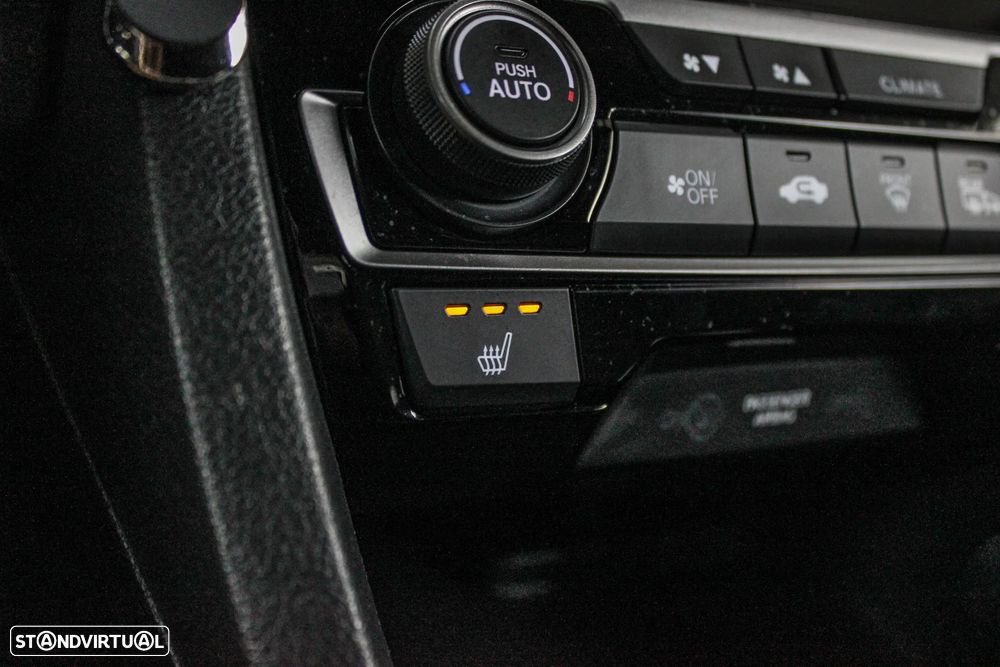 Honda Civic 1.0 i-VTEC Elegance Navi CVT - 10