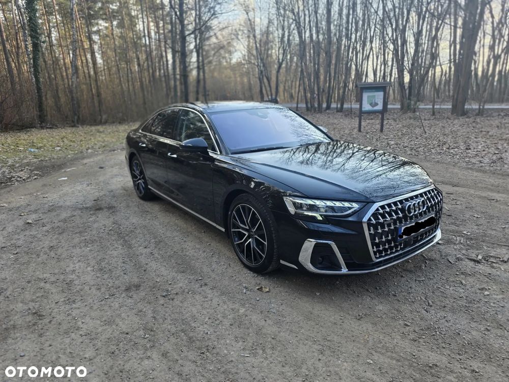 Audi A8 - 6