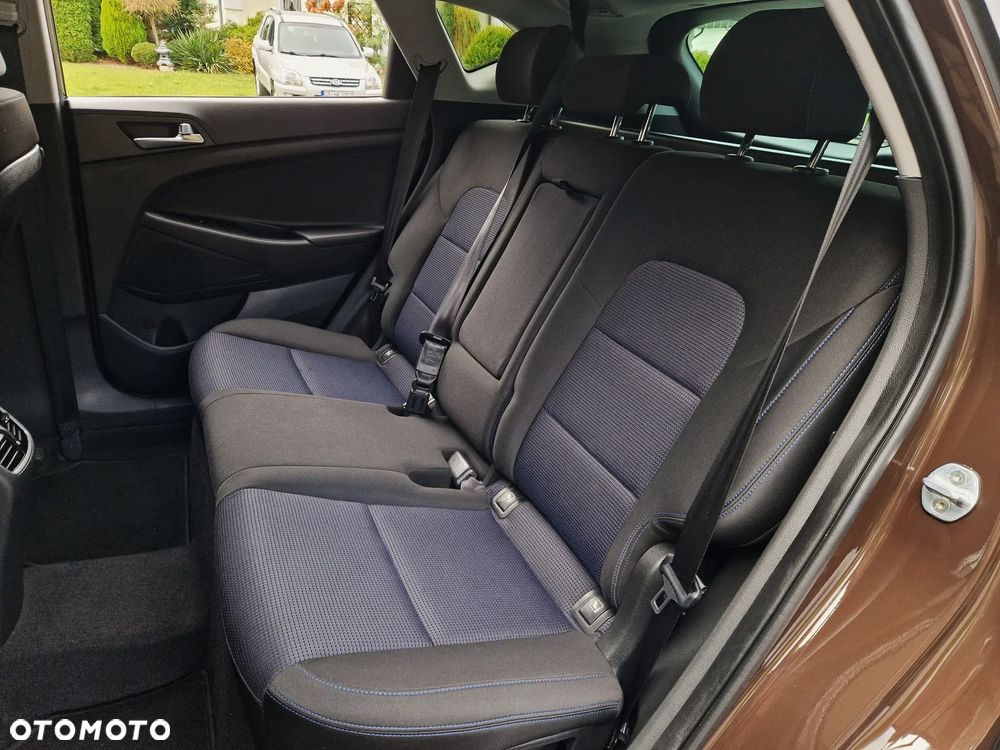 Hyundai Tucson 1.6 GDI BlueDrive Design 2WD - 30