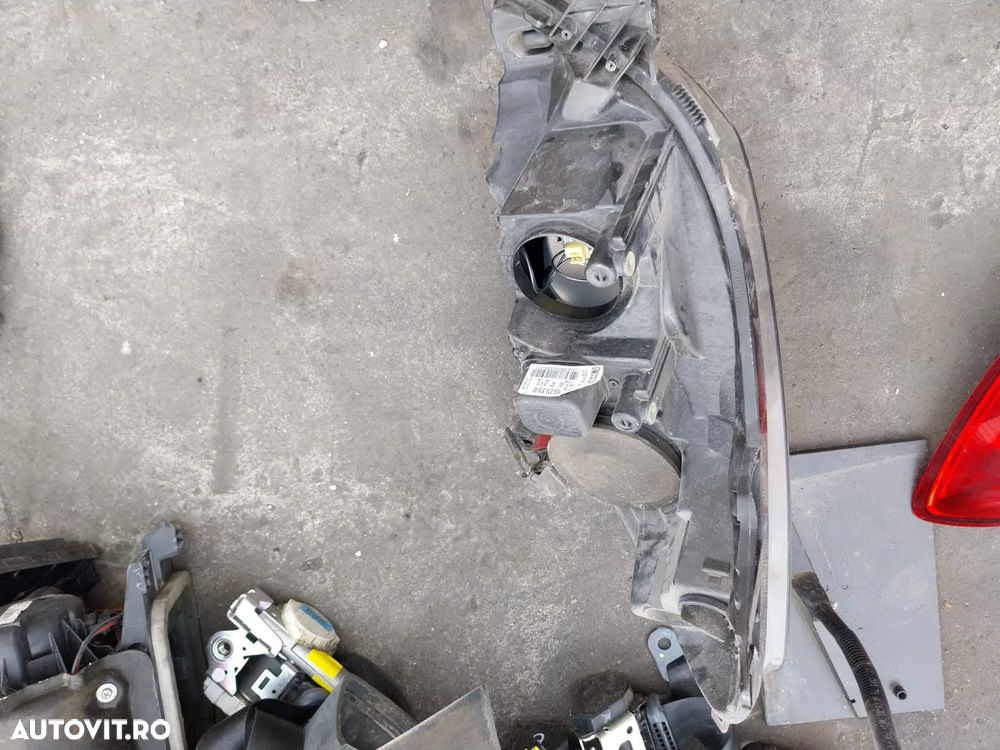 VAND FAR OPEL ASTRA H 2004-2010 PARTEA DREAPTA - 2