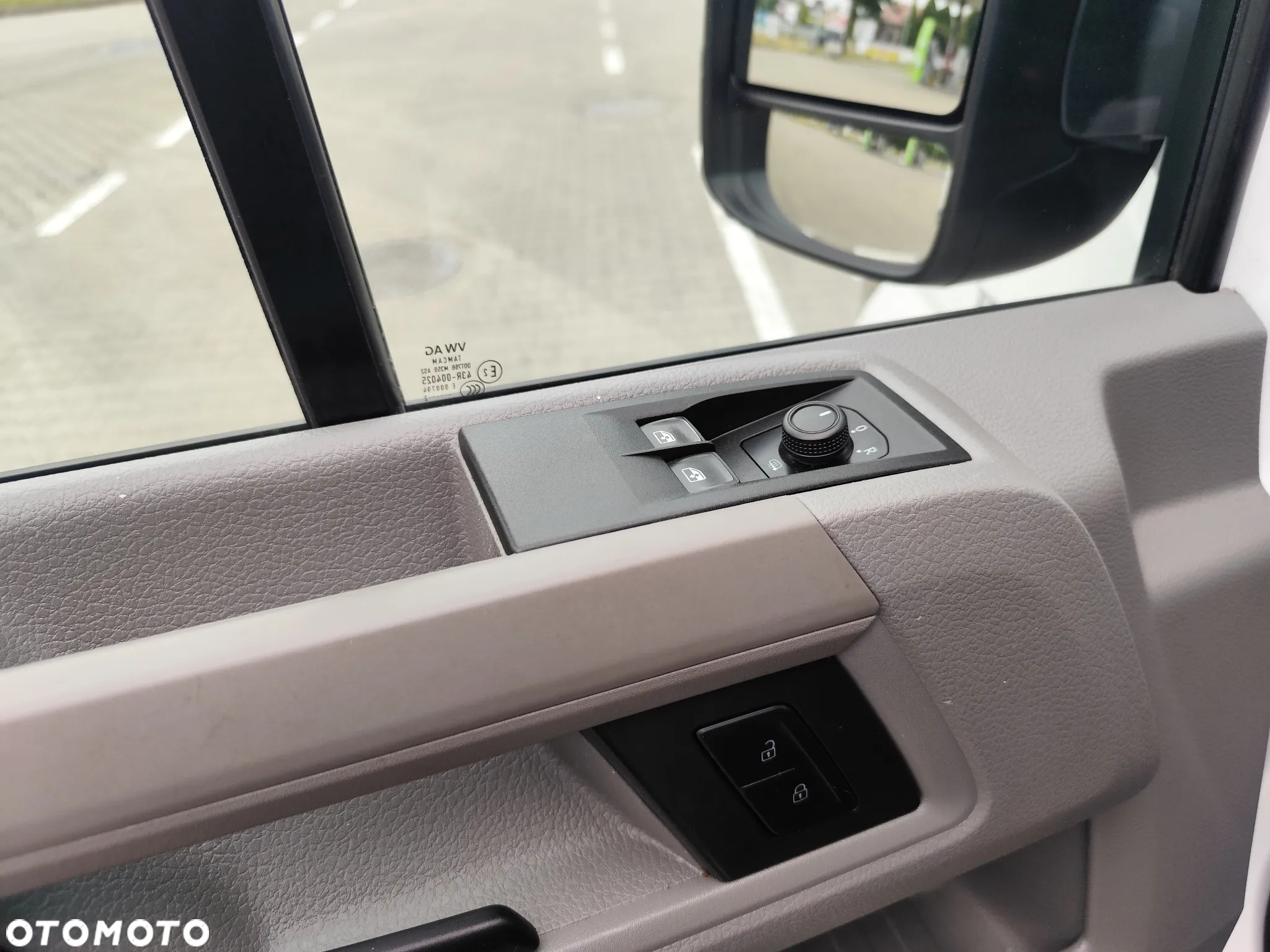 Volkswagen Crafter - 11
