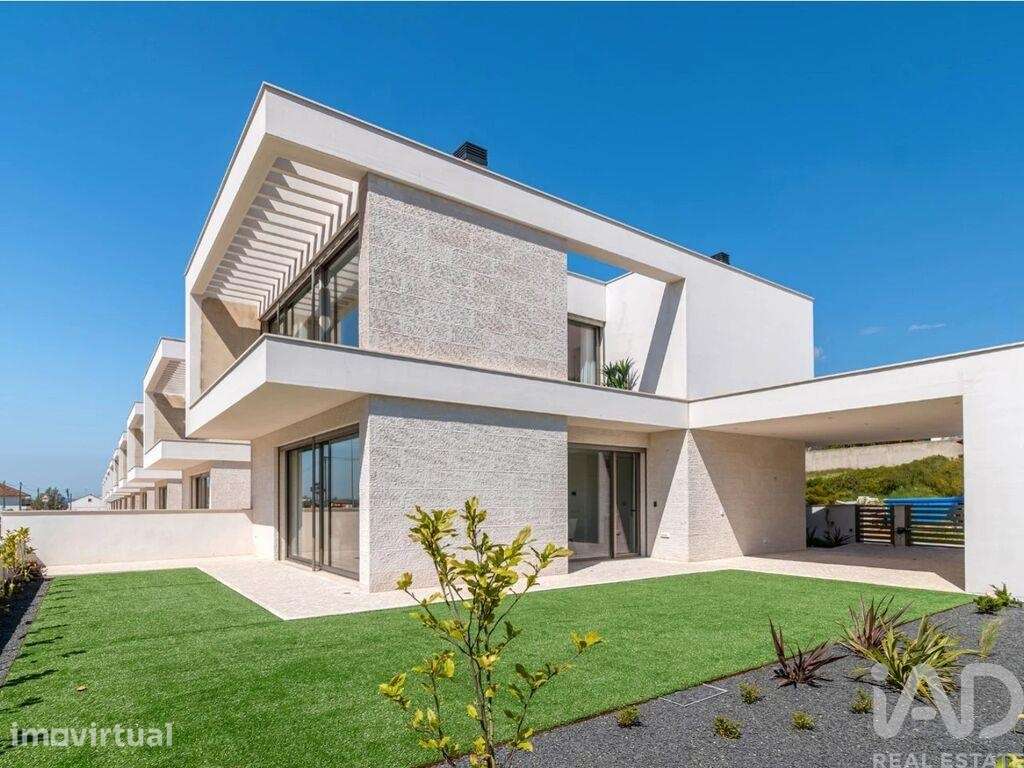Casa / Villa T3 em Rio Maior de 226,00 m2 - Grande imagem: 4/30