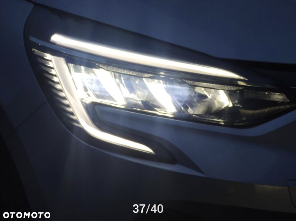 Renault Clio TCe 100 EXPERIENCE - 11