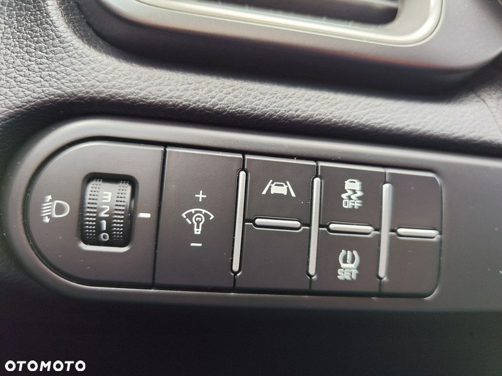 Kia XCeed - 14