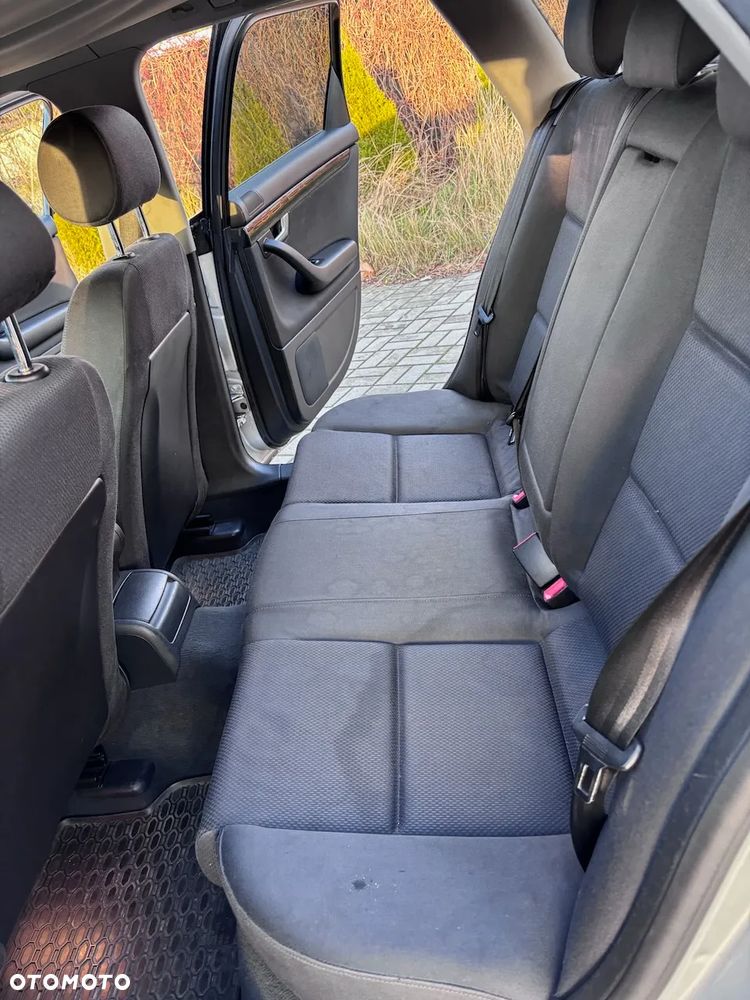 Audi A4 Avant 1.8T Quattro - 11