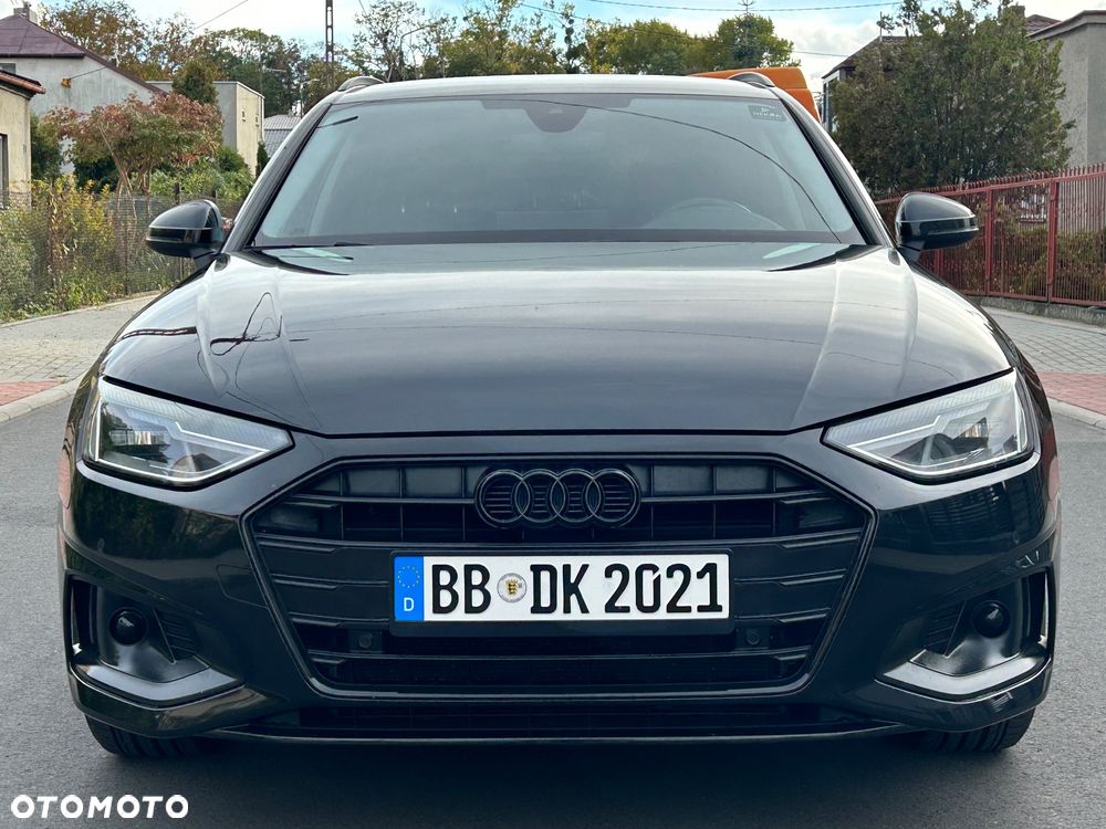 Audi A4 - 1