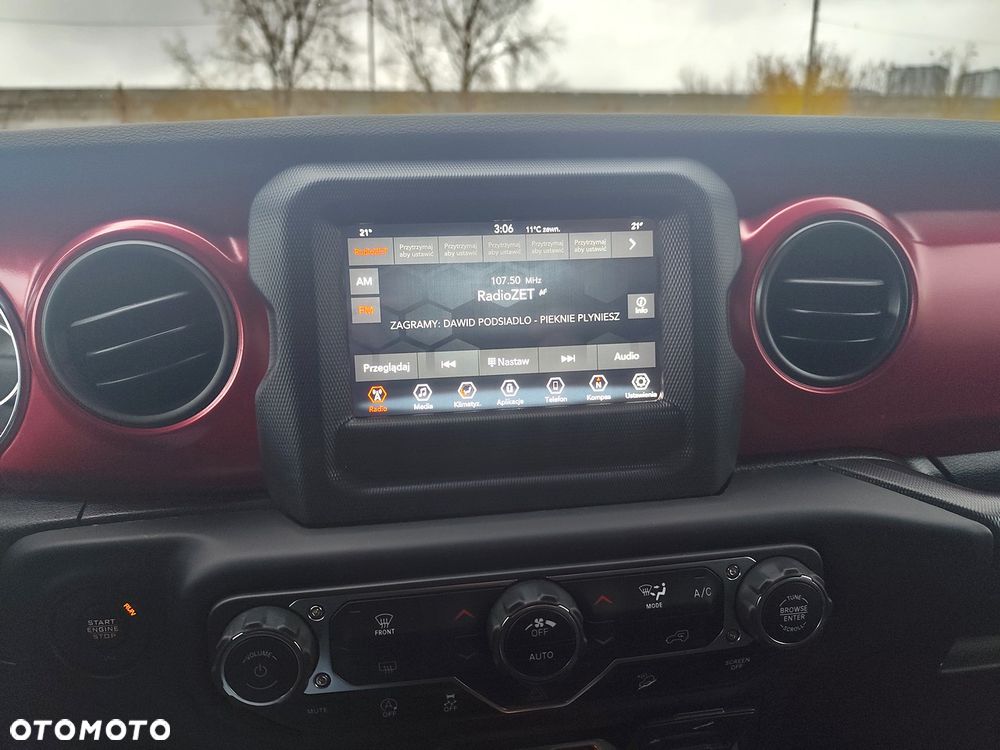 Jeep Wrangler - 17