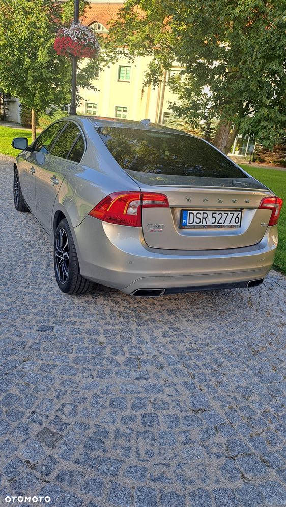 Volvo S60 - 4