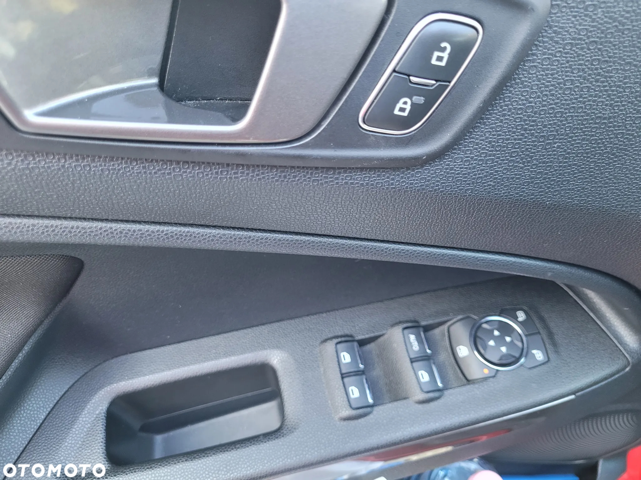 Ford EcoSport - 8