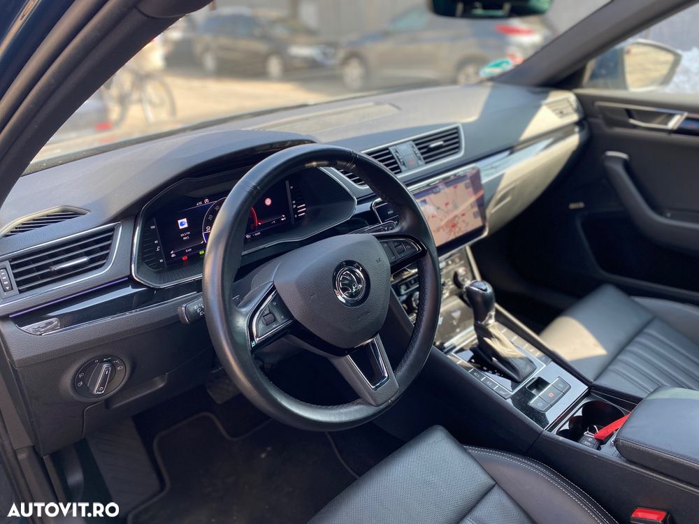 Skoda Superb 2.0 TDI 4X4 DSG L&K - 20