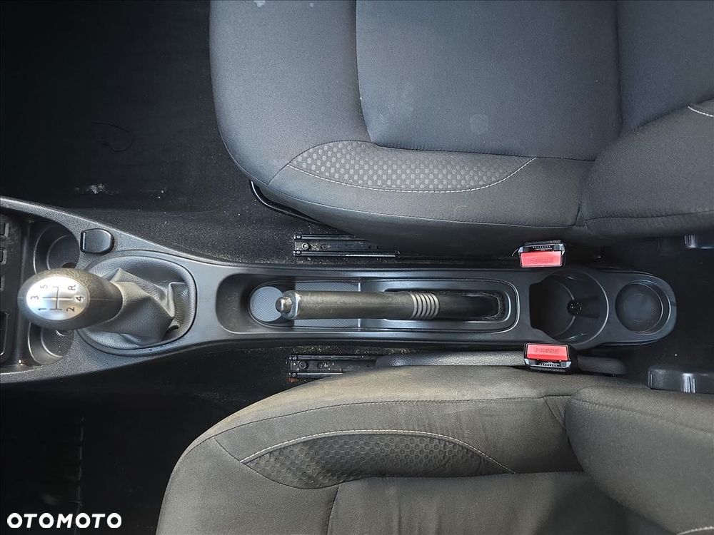 Dacia Duster 1.6 SCe Open S&S - 17