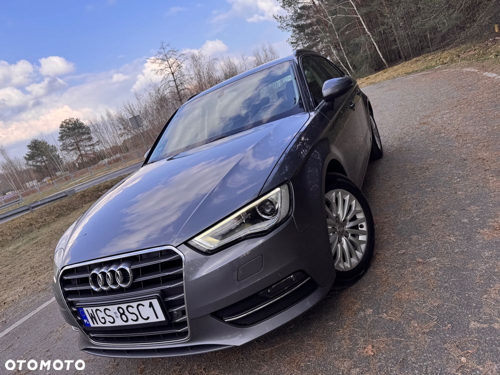 Audi A3 Sportback 1.6 TDI DPF Ambition - 2