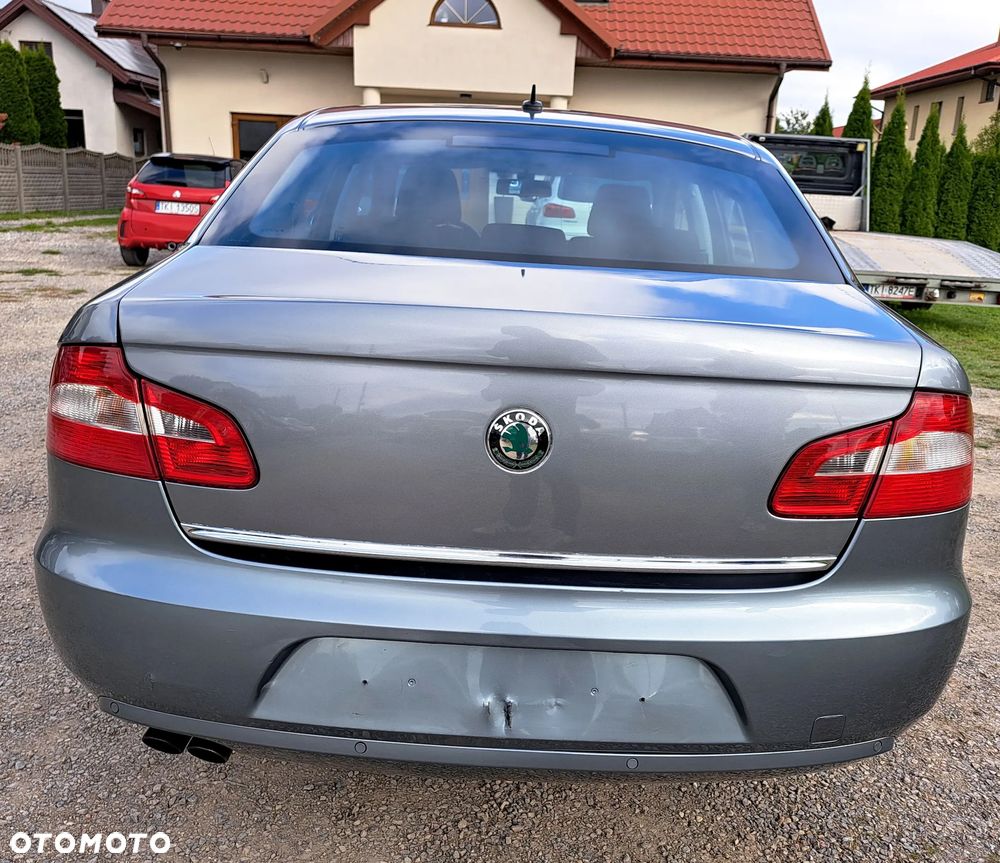 Skoda Superb 2.0 TDI Elegance - 13