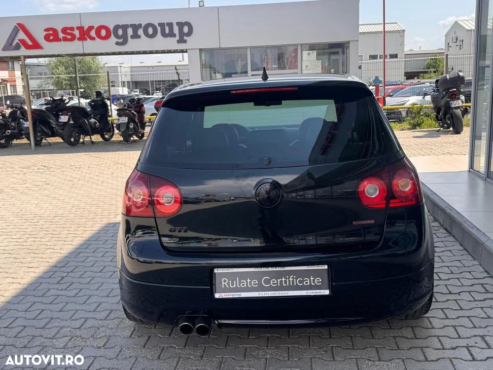 Volkswagen Golf 2.0 FSI GTI 30 Edition - 30