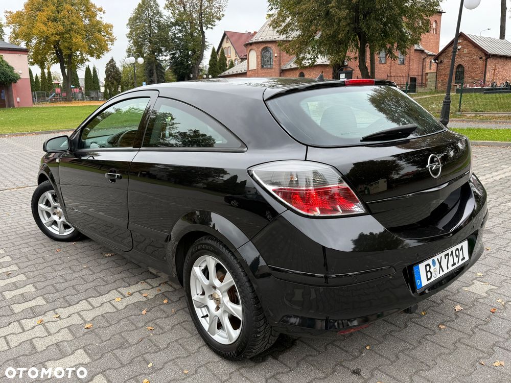 Opel Astra 1.6 Easytronic Innovation - 4