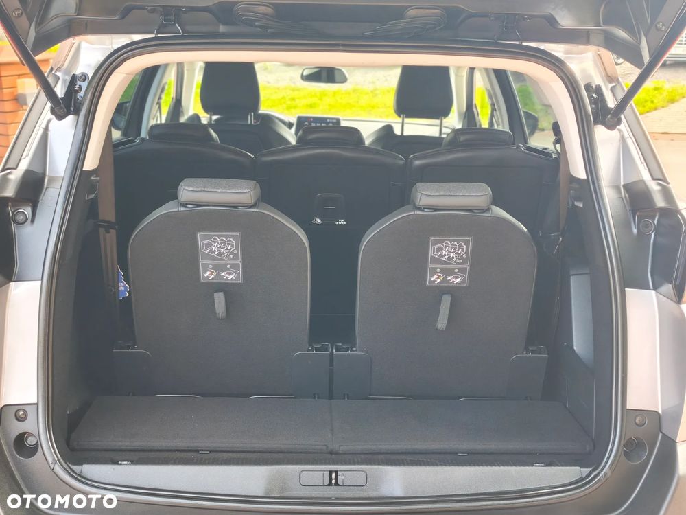 Peugeot 5008 - 18