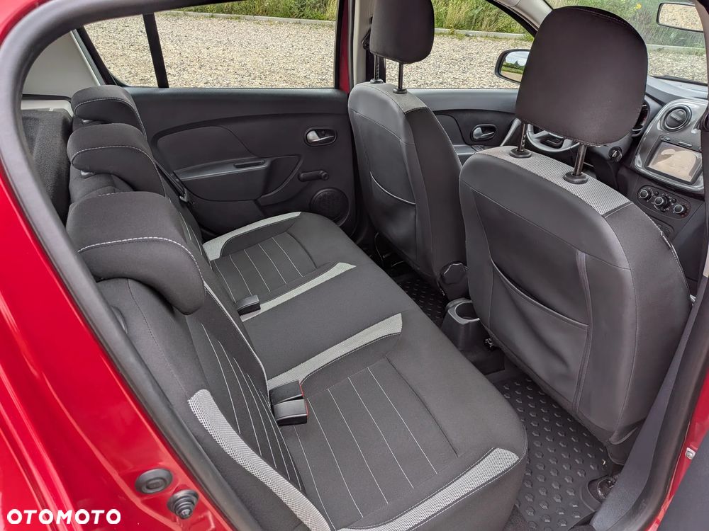 Dacia Sandero 0.9 TCe Laureate S&S EU6 - 8