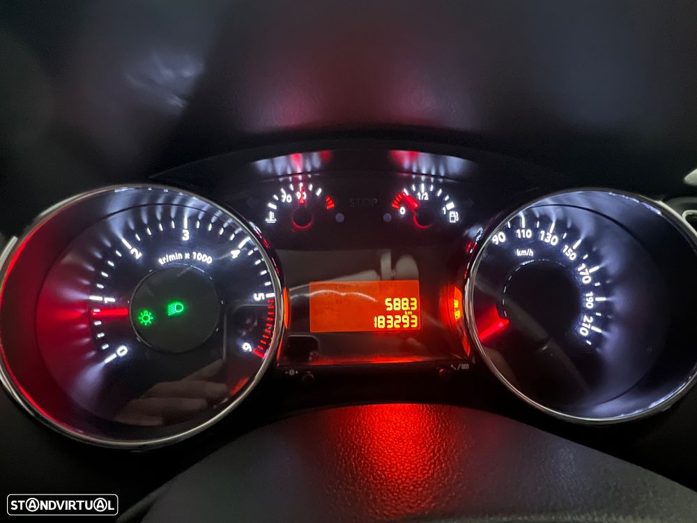 Peugeot 5008 1.6 HDi Executive - 10