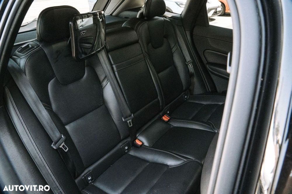 Volvo XC 60 - 15