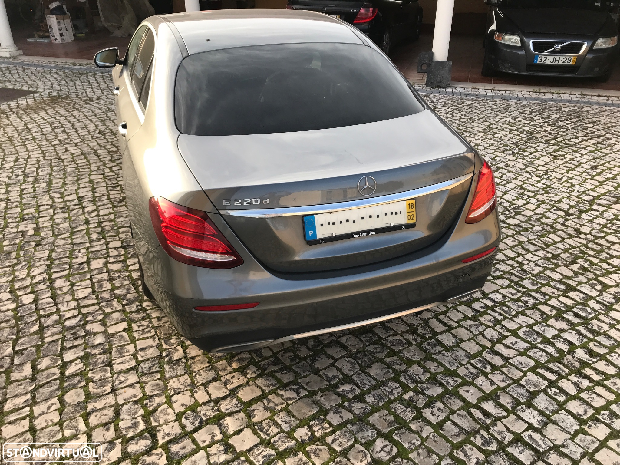 Mercedes-Benz E 220 - 7