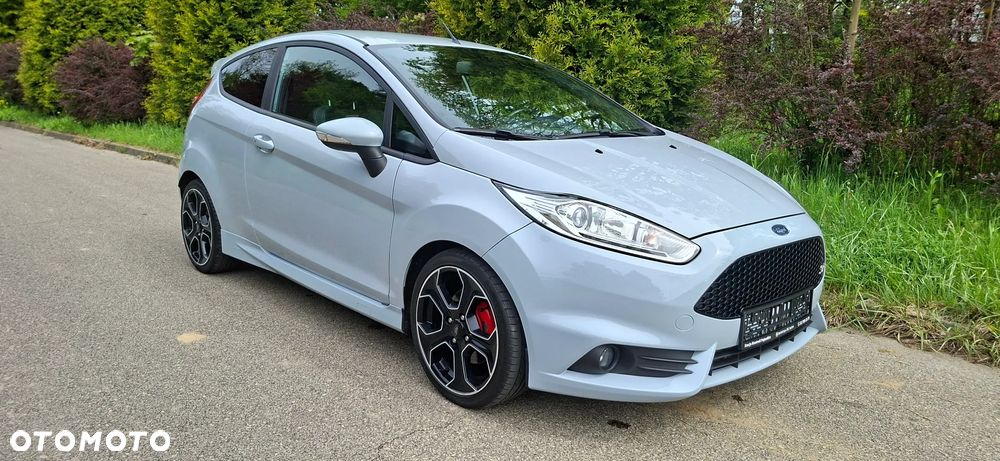 Ford Fiesta - 1
