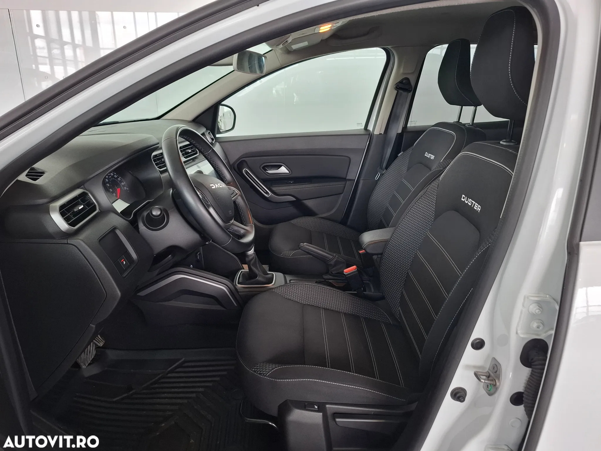 Dacia Duster TCe 150 EDC Journey - 11