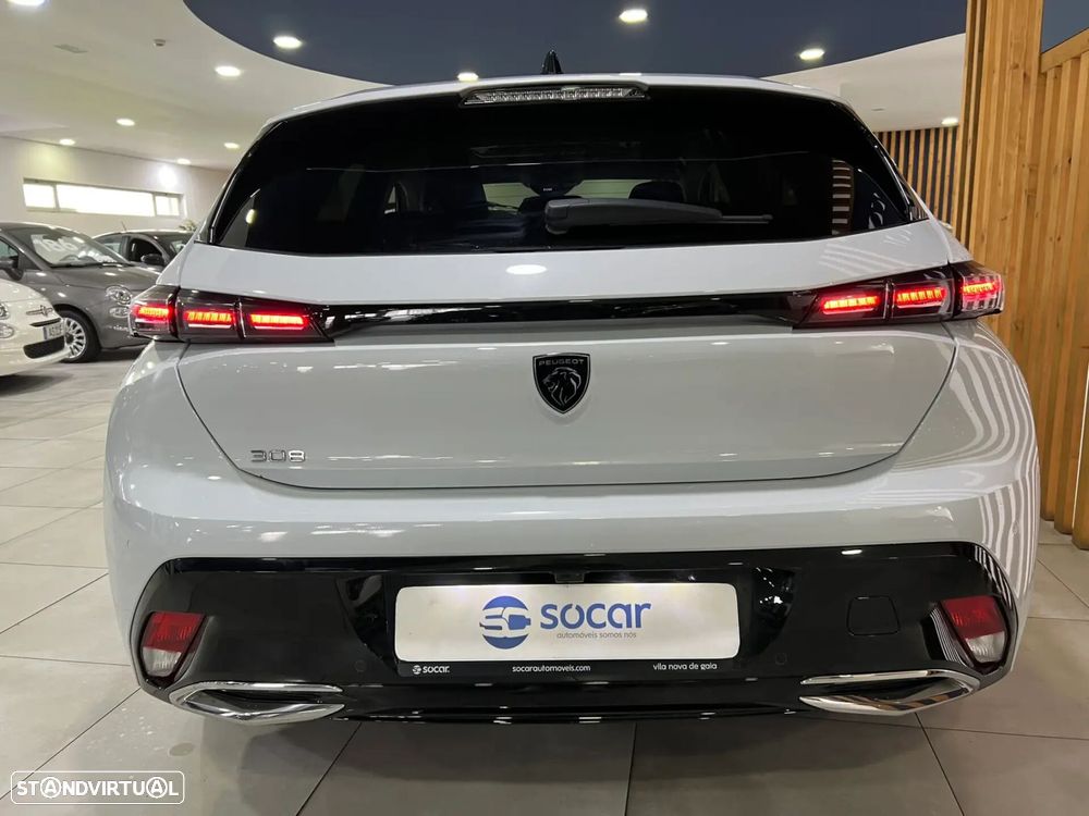 Peugeot 308 - 8