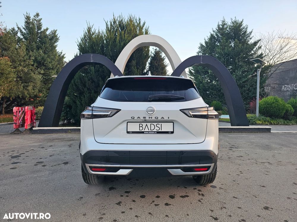 Nissan Qashqai 1.3 l MHEV X-Tronic N-Connecta - 4