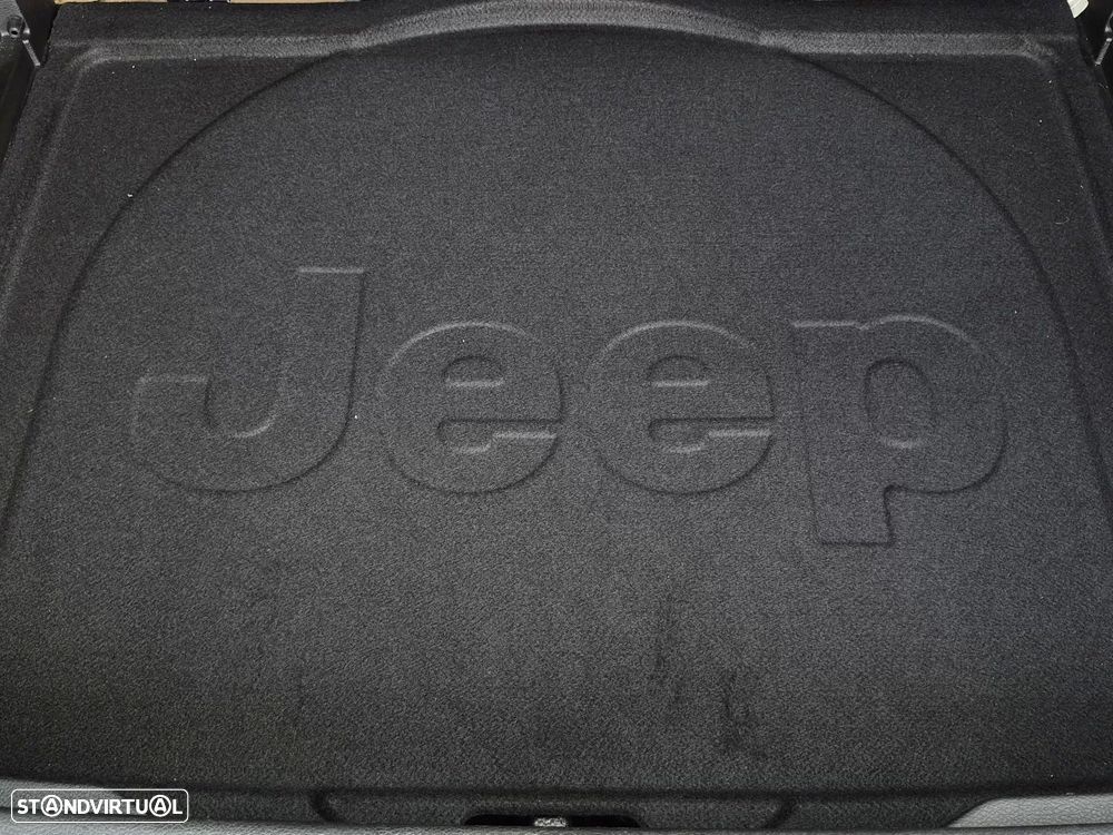 Jeep Renegade 1.6 MJD Limited - 18