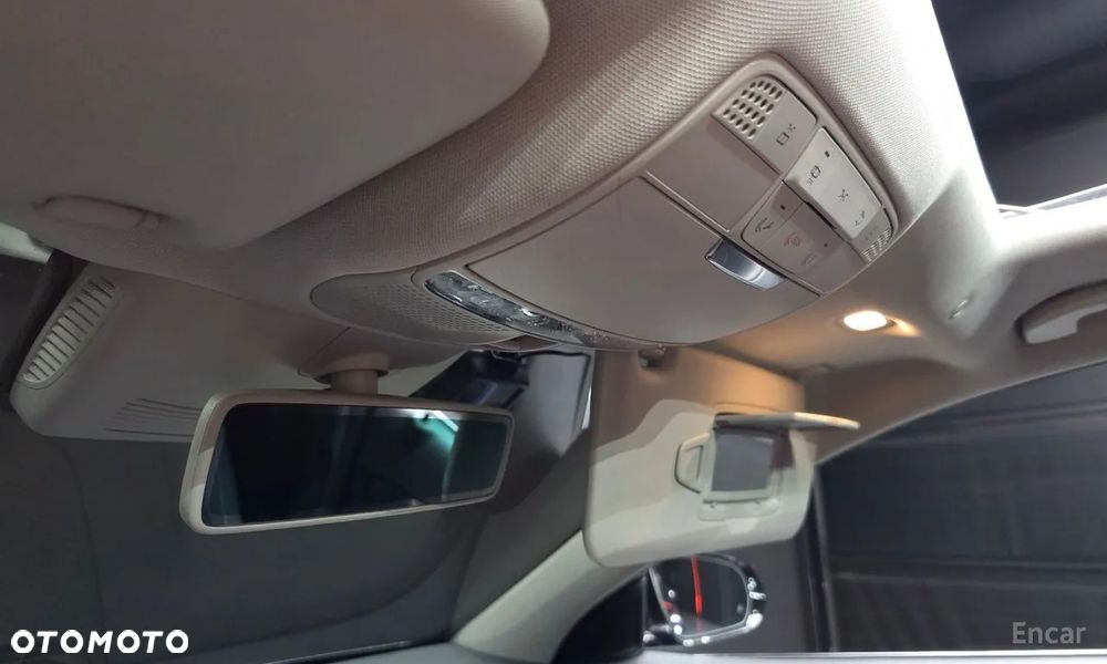 Mercedes-Benz Klasa E 300 d 9G-TRONIC Avantgarde - 26