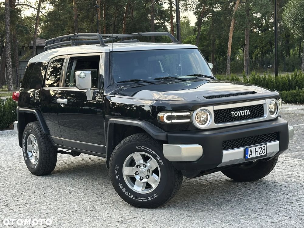 Toyota FJ Cruiser 4.0 4x4 - 9