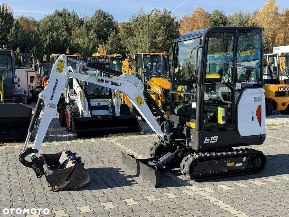Bobcat E19 Komplet Łyżek  Mało Używana Przepracowane tylko 90mth - 4