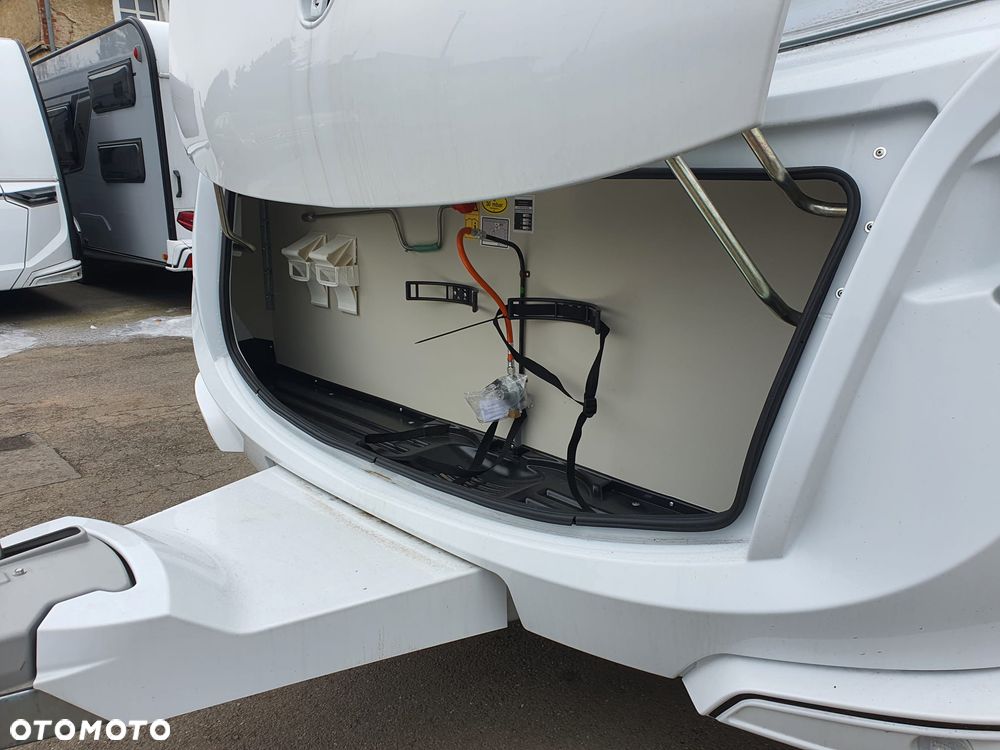 KNAUS SUDWIND 750 UFK SCANDINAVIAN SELECTION - 9