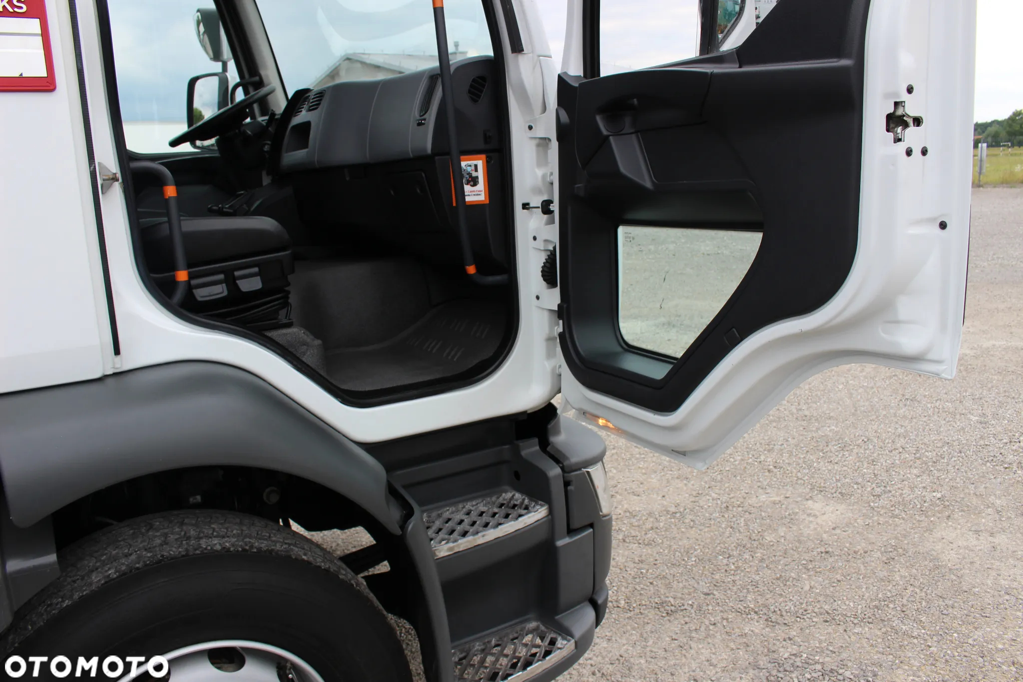 Renault D19 *280KM*/ KONTENER + WINDA /21 PALET / KLIMA / OPONY 80%/SERWIS FR/ SUPER STAN / - 26