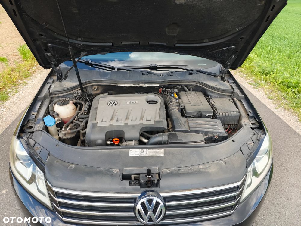 Volkswagen Passat 2.0 TDI Highline DSG - 19