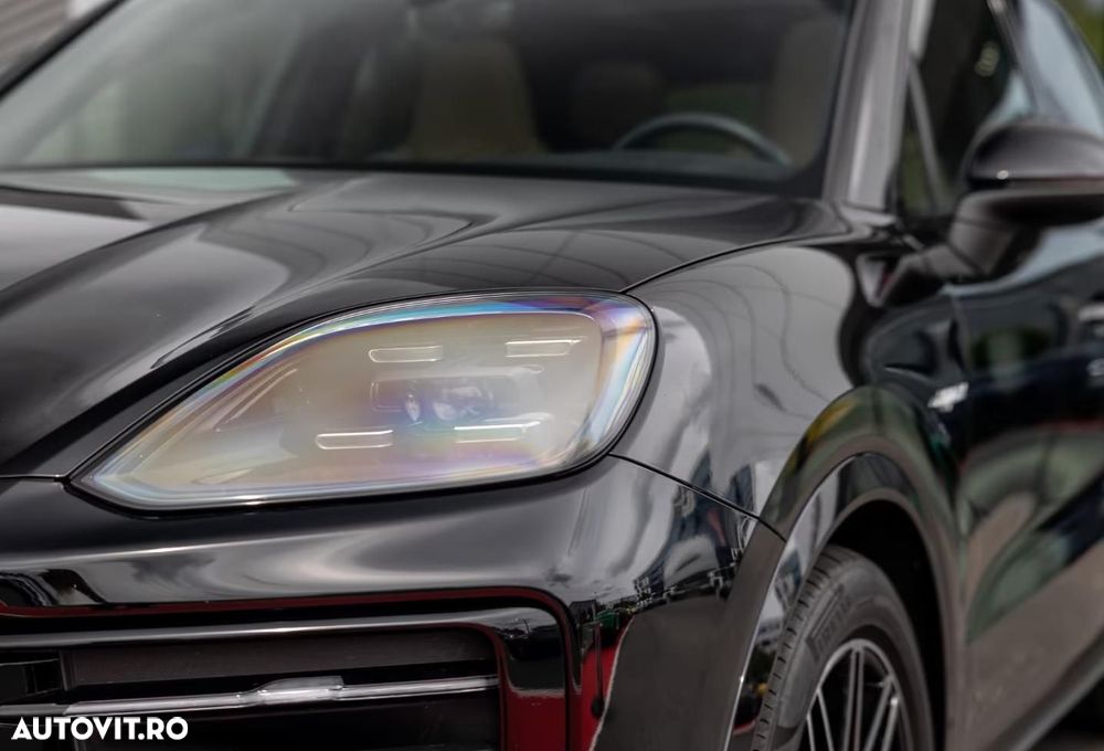 Porsche Cayenne E-Hybrid - 7